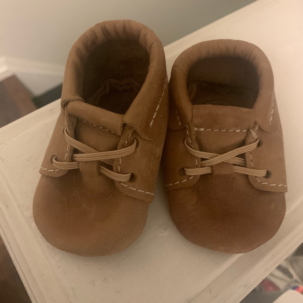 Freshly picked size 1 (baby) oxford moccasins